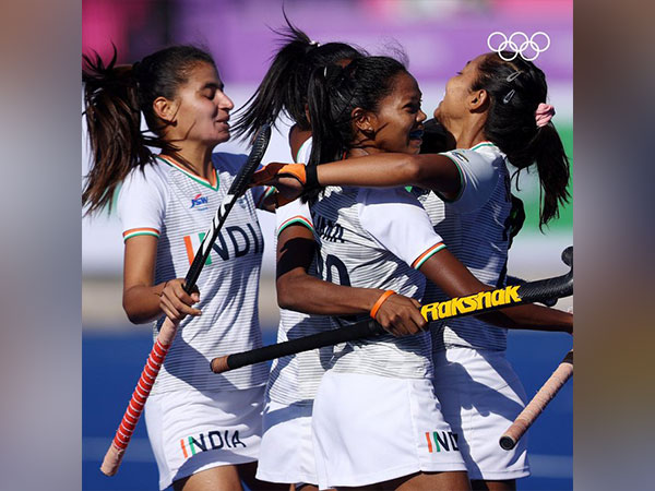 Women's Hockey Team (Image: Olympic Khel)