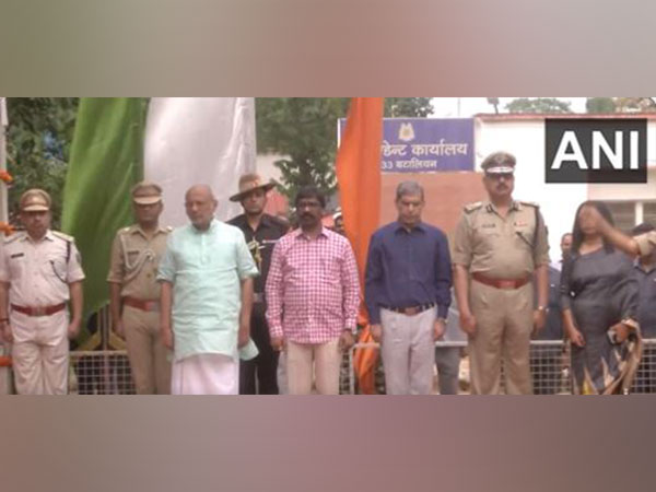 Jharkhand Governor CP Radhakrishnan and Chief Minister Hemant Soren (Photo/ANI)
