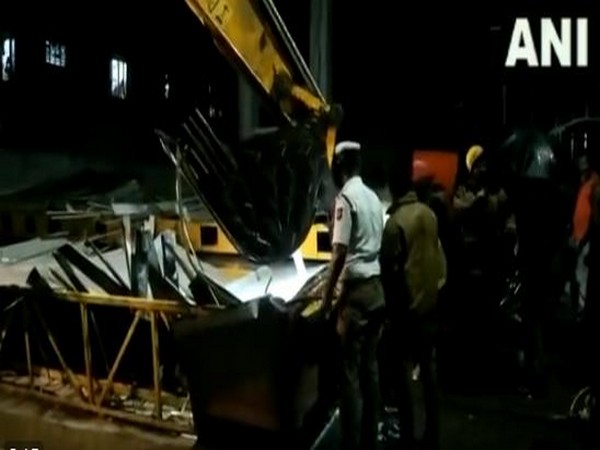 One killed and six injured as roof of petrol pump collapses in Tamil Nadu's Chennai (Photo/ANI)