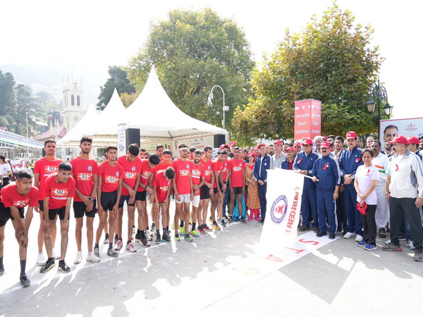 Himachal CM Sukhu flags off marathon to create awareness about AIDS (Photo/ANI)