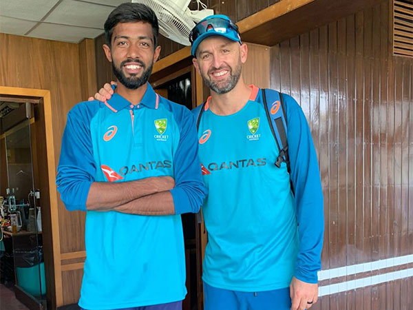 Mahesh Pithania with Nathan Lyon (Image: Mahesh Pithania)