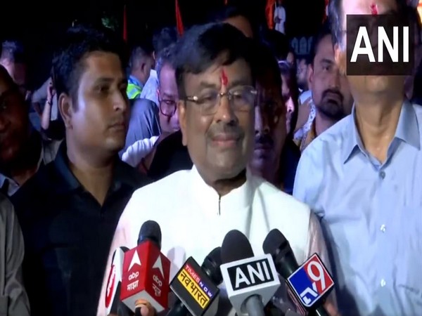 Maharashtra Culture affairs Minister Sudhir Mungantiwar (Photo/ANI)