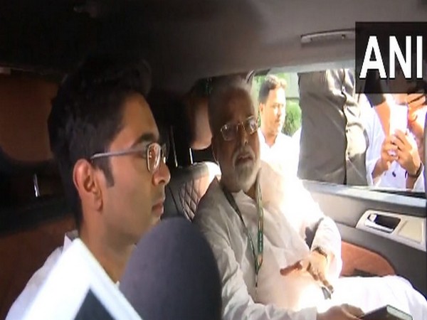 TMC leaders Abhishek Banerjee and Sudip Bandyopadhyay (Photo/ANI)