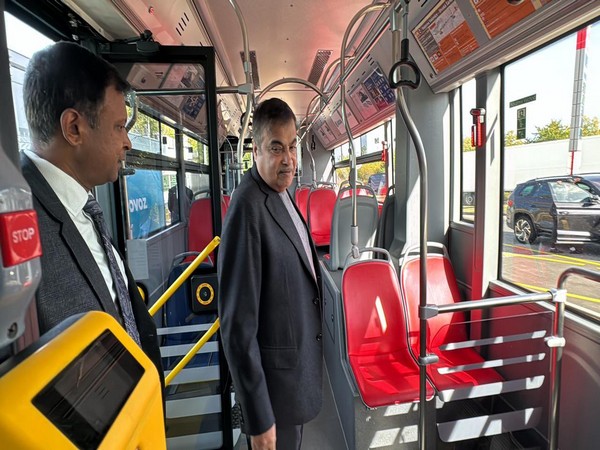 Union Minister of Road Transport and Highways Nitin Gadkari takes test drive in hydrogen bus (Image Credit: X/@OfficeOfNG)