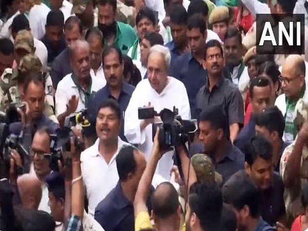CM Naveen Patnaik launches BJD's month-long 'Jan Sampark Padayatra' (Photo/ANI)