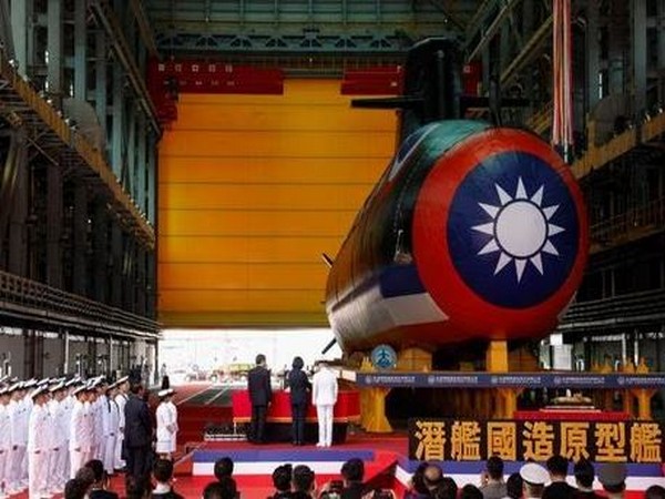 Taiwan reveals first domestically made submarine. (Photo: Reuters)