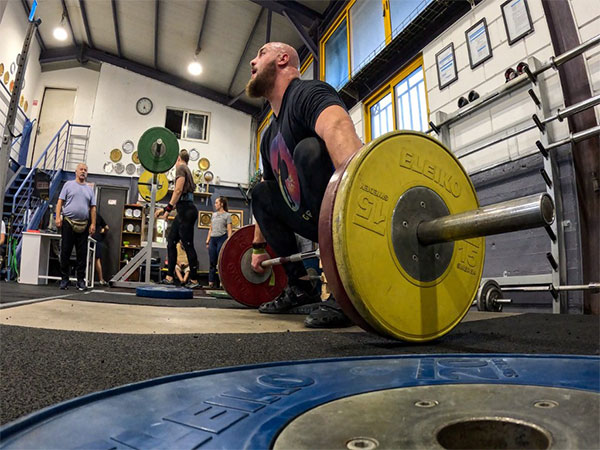 Israeli weightlifter David Litinov works out in Ashdod (Photo/TPS)