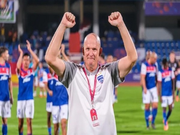 Simon Grayson. (Picture: ISL)