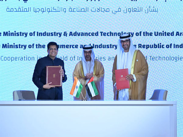 Commerce and Industry Minister Piyush Goyal with Managing Director of Abu Dhabi Investment Authority, Sheikh Hamed Bin Zayed Al Nahyan (Photo/ANI)