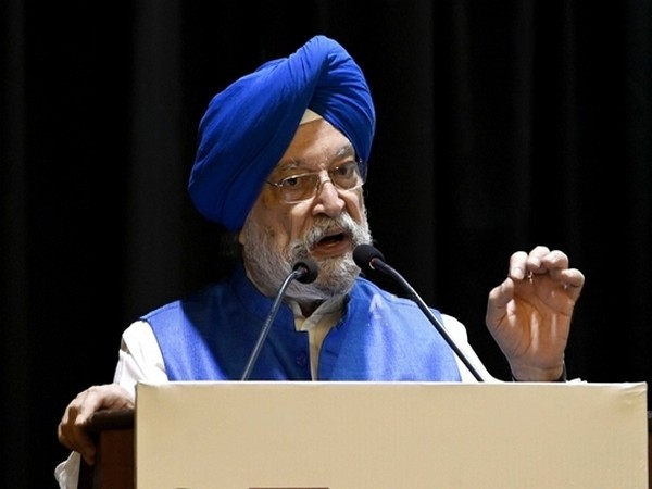 Union Minister Hardeep Singh Puri (File Photo/ANI)