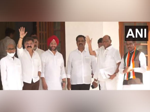 Nationalist Congress Party (NCP) supremo Sharad Pawar arrives at Congress President Mallikarjun Kharge residence (Photo/ANI)