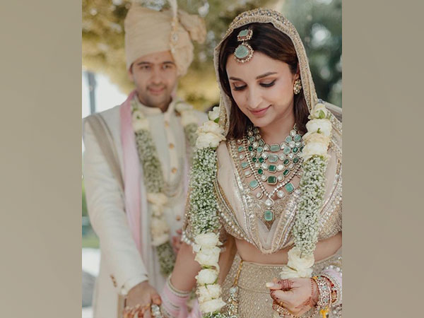 Parineeti Chopra and Raghav Chadha (Image source: Instagram)