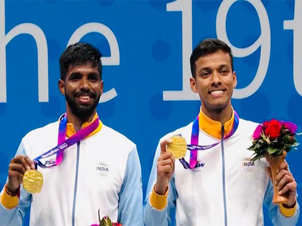 Satwiksairaj Rankireddy (left) and Chirag Shetty (right) (Photo: Narendra Modi/Twitter)