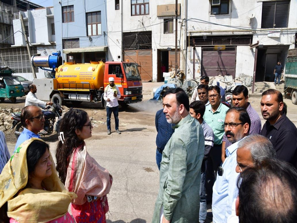 Gopal Rai conducts surprise inspection of hotspots  (Photo/ANI)