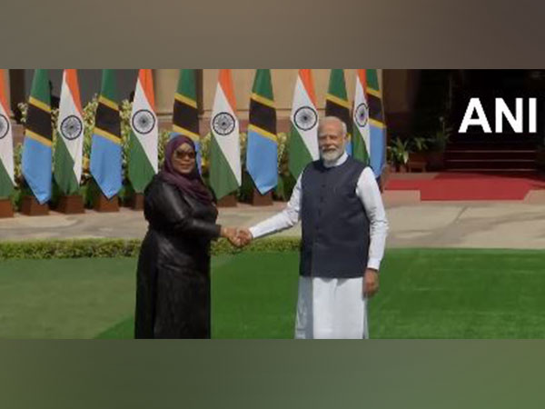 Tanzanian President Samia Suluhu Hassan with Prime Minister Narendra Modi at Hyderabad House (Photo/ANI) 