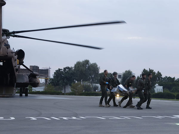 Evacuation of injured to Shiba Hospital (Image Credit: TPS)