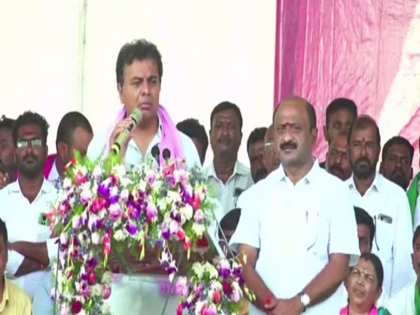 Telangana IT and Industries minister, KT Rama Rao addressing public in Parkal (Photo/ANI) 