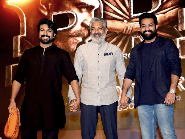 Ram Charan, SS Rajamouli, Jr NTR (Image source: Twitter)