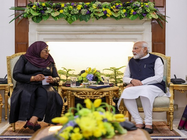 Tanzanian President Samia Suluhu Hassan with PM Narendra Modi (Image Credit: X/@MEAIndia)
