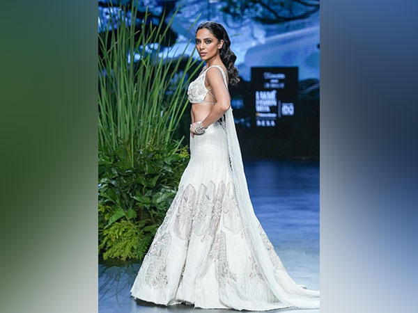 Actor Sobhita (Image source: LFW 2023)