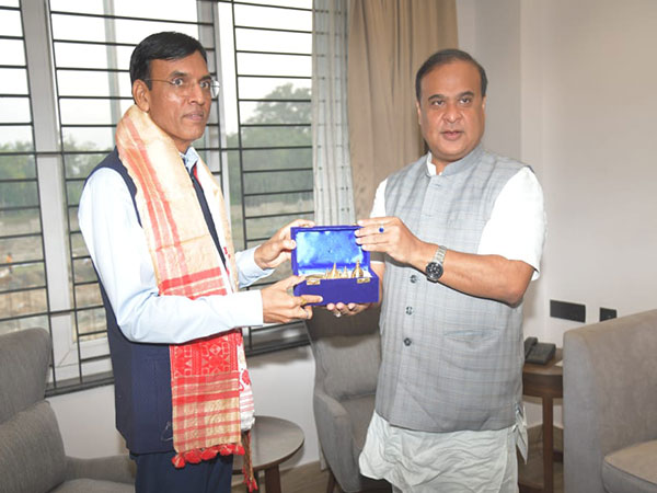 Union Health Minister Mansukh Mandaviya with Assam CM Sarma (Photo/ANI)