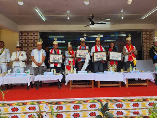 Union Minister Kiren Rijiju, Arunachal Dy CM Chowna Mein at Chindang festival. (Photo/ANI)