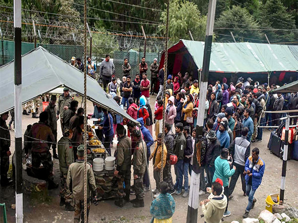 Indian Army providing medical assistance at relief camp in Sikkim (Photo/ANI)