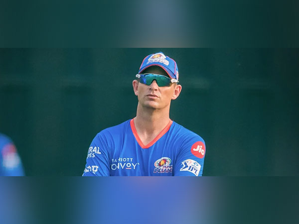 Shane Bond (Photo: Mumbai Indians/ Twitter)