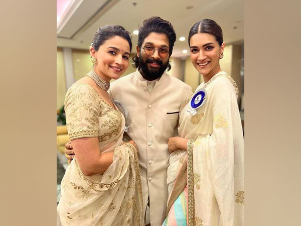 Kriti Sanon with Alia Bhatt and Allu Arjun. (Image source: Instagram)