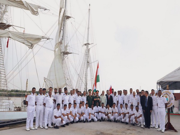EAM S Jaishankar visits INS SUdarshini during his visit to Vietnam (Photo Credits: X/@DrSJaishankar)
