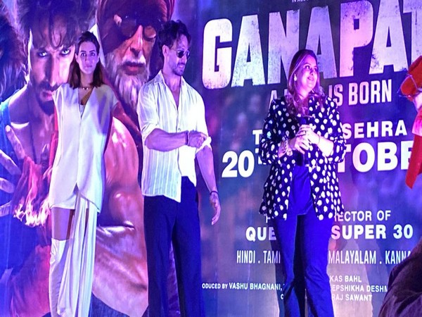 Kriti Sanon, Tiger Shroff and Deepshikha Deshmukh (Image: ANI)