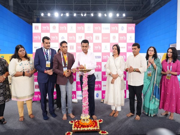 CM Pramod Sawant lighting the lamp. (Photo - National Games Twitter)