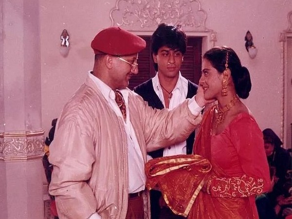Anupam Kher with Shah Rukh Khan and Kajol from the movie 'Dilwale Dulhania Le Jayenge' (Image source: Instagram)