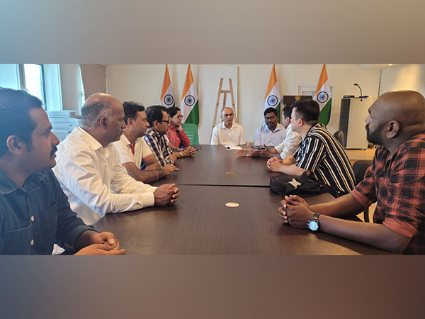 Indian Embassy officials with community representatives in Israel (Photo: X@indemtel)