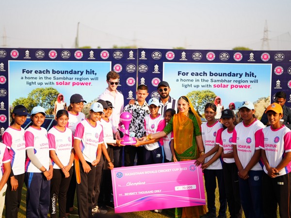 Udaipur's Central Public School lifting Rajasthan Royals Cricket Cup 2023 (Image: RR)
