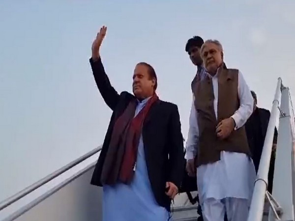 Former Pakistan PM Nawaz Sharif arrives in Lahore (Photo: X@pmln_org)