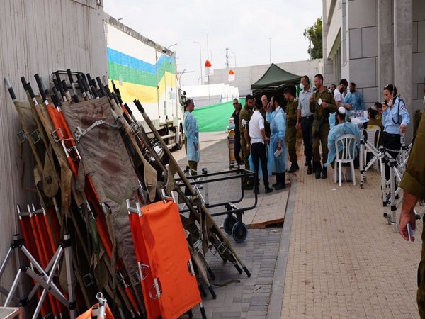 Israeli Police and ZAKA volunteers at Camp Shura (Photo/TPS)