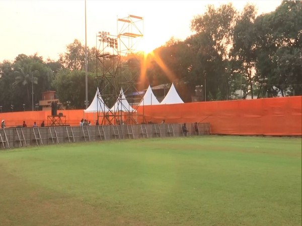 Preparations underway at Mumbai's Shivaji Park as Shiv Sena (UBT) gears up for its annual Dussehra rally (Photo/ANI) 