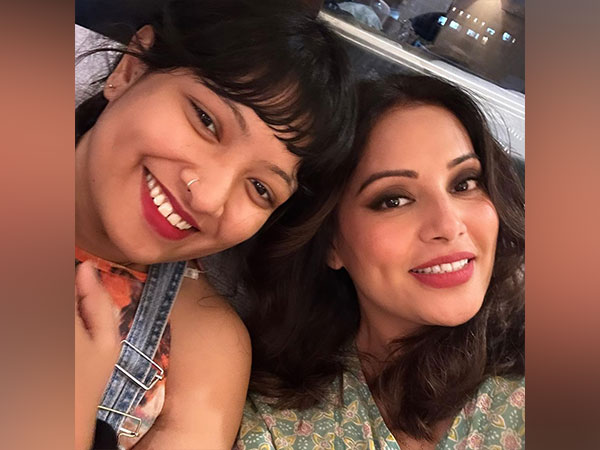 Bipasha Basu, Vijayeta Basu (Image Source: Instagram)