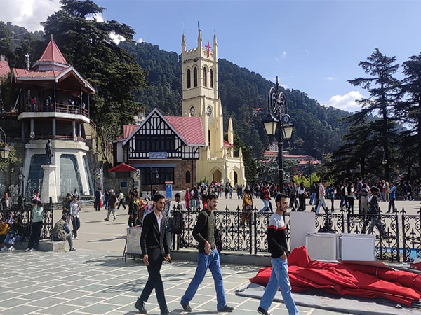 Visuals from Mall road, Shimla (Photo/ANI)