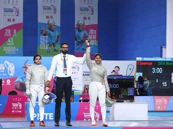 Fencer C.A Bhavani Devi after winning gold medal in National Games (Image: MYAS)