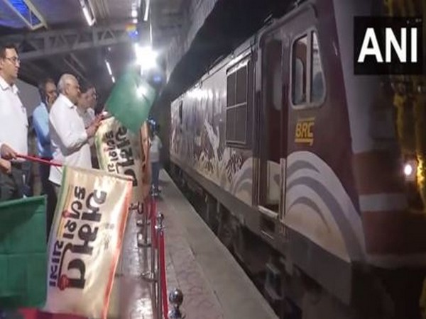 Gujarat Chief Minister Bhupendra Patel flags off 'Amrit Kalash Yatra' train from Sabarmati (Photo/ANI)