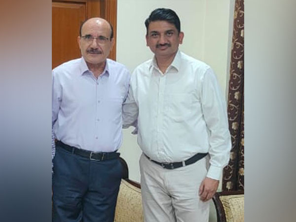 Indian Overseas Congress secretary Virendra Vashishth with Palestinian envoy Adnan Abu Al-Haija (Photo/ANI)