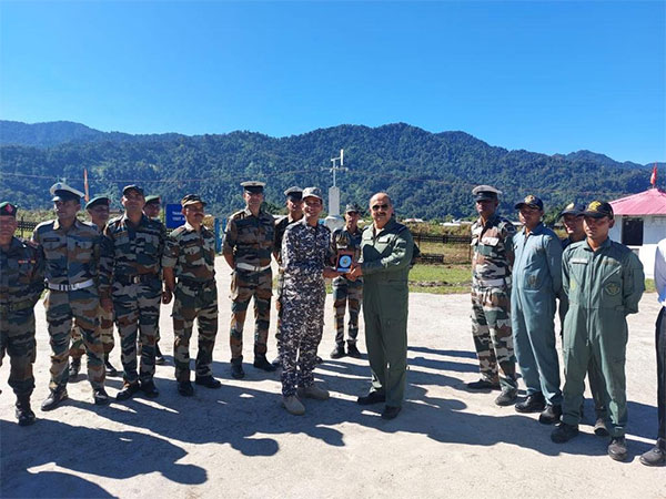 Air Chief Marshal VR Chaudhari with the air warriors. (Photo/ANI)