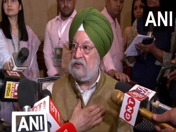 Union Minister for Petroleum Hardeep Singh Puri (Photo/ANI)