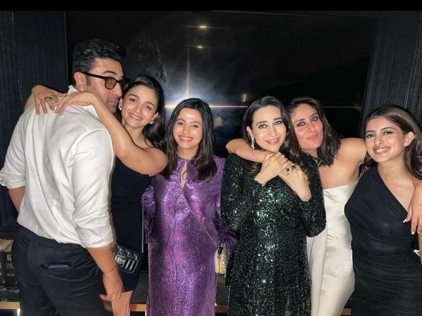 Ranbir Kapoor at SRK's bday bash (Image source: Instagram)