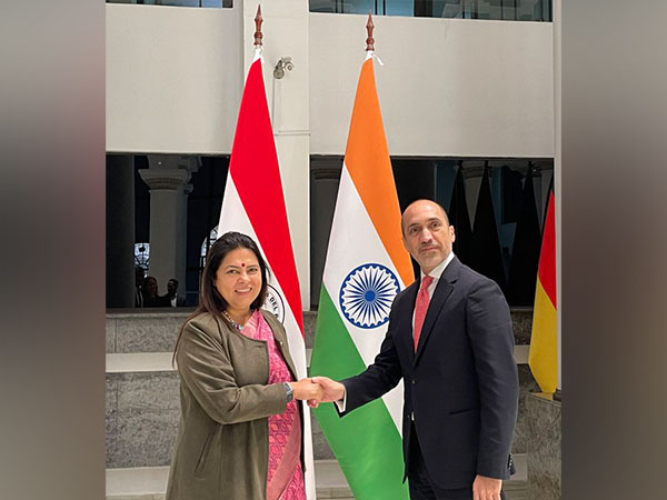 Union Minister of State for External Affairs Meenakashi Lekhi