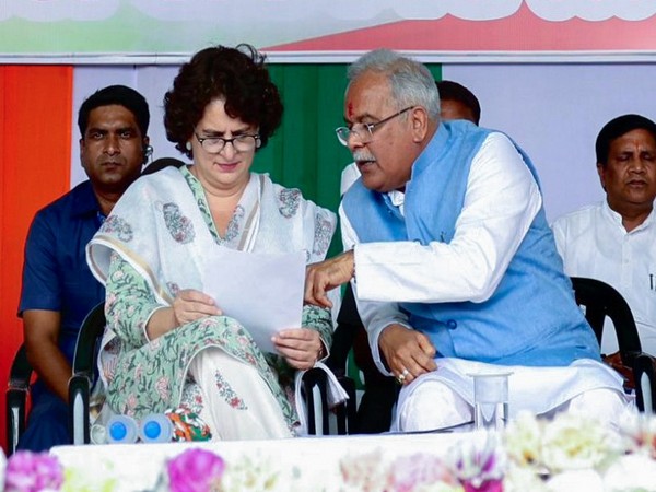 Congress leader Priyanka Gandhi and Chief Minister Bhupesh Baghel (File Photo/ANI)