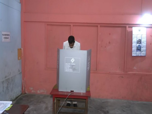 Mizoram Governor Hari Babu Kambhampati casts his vote (Photo/ANI)