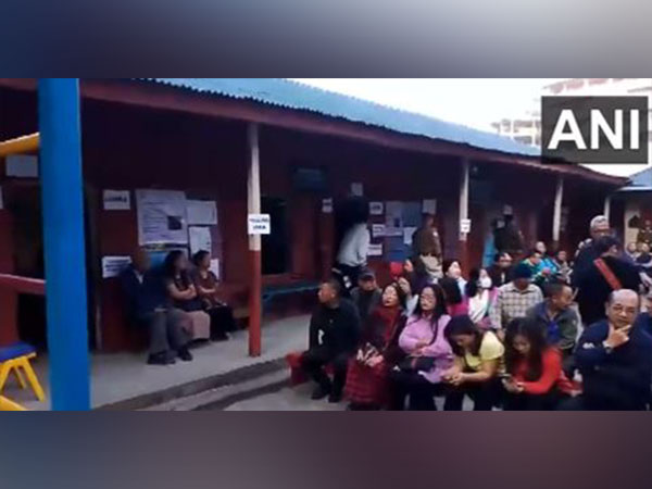 Voters at polling station 27 in Mission Vengthlang ready to cast their votes (Photo/ANI)